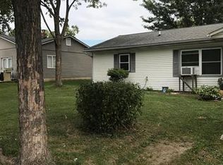 729 E Vine St, Bourbon, MO 63080