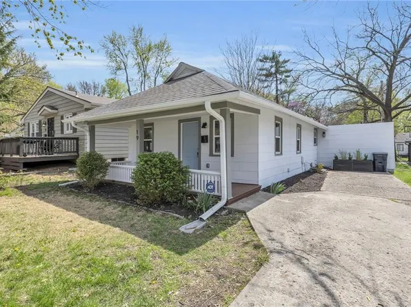 19 E 80th St, Kansas City, MO 64114
