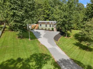 85 Simplicity Woods Dr, Franklin, NC 28734