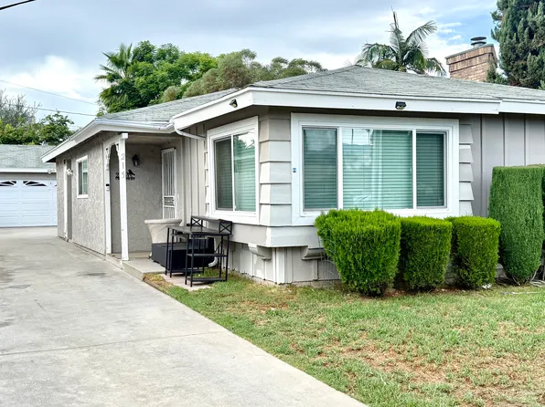215 S Meridith Ave, Pasadena, CA 91106