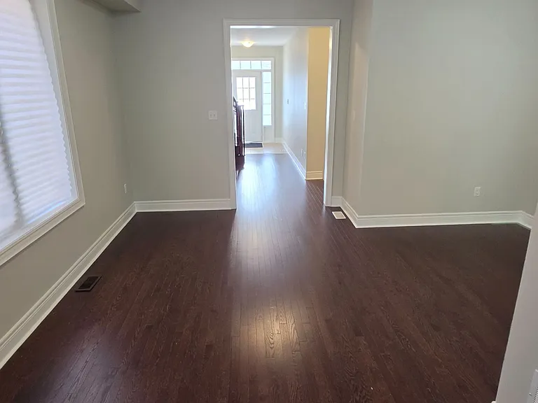 61 Collin Ct — Photo 11
