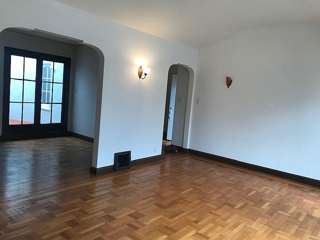 1st image of 1335 35th Ave