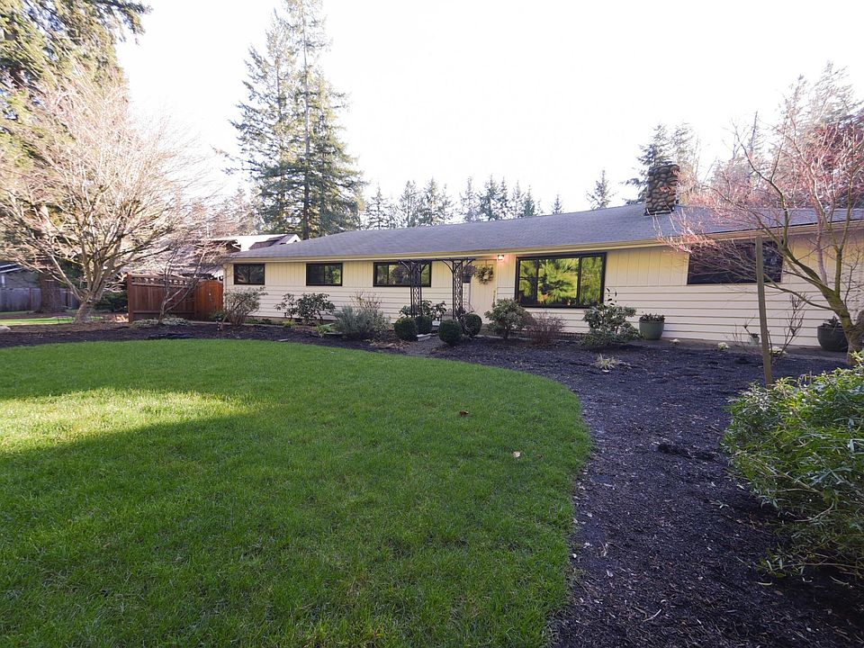1st image of 22015 SE 28th St