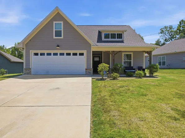 3870 Barton Ln, Bessemer, AL 35022