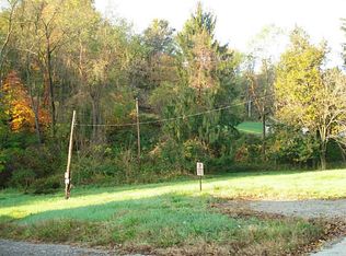 162 Tony Row Rd, Star Junction, PA 15482