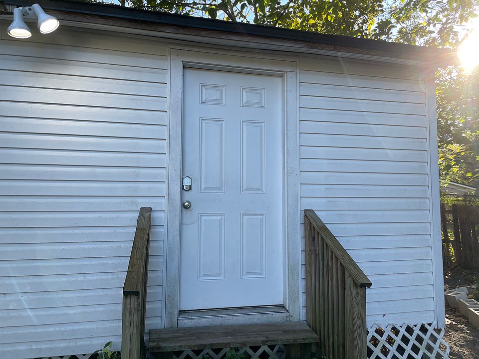 1st image of 4510 Wheeler Ave #B