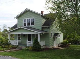 895 Church St, Christiansburg, VA 24073
