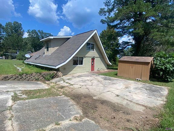 2nd image of 8055 W Lakeshore Dr