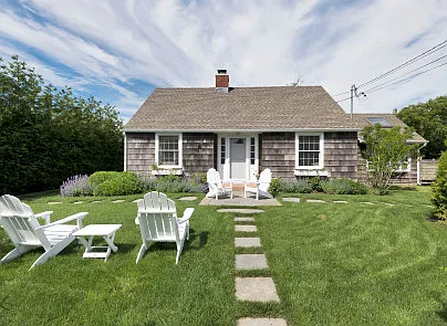 86 Devon Rd — Photo 2