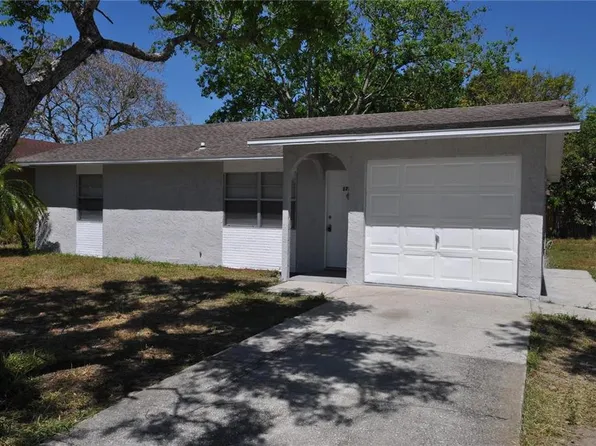1743 Avenue C NE, Winter Haven, FL 33881