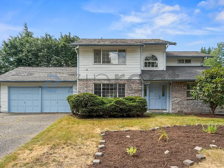 13005 NE 109th Pl — Photo 1