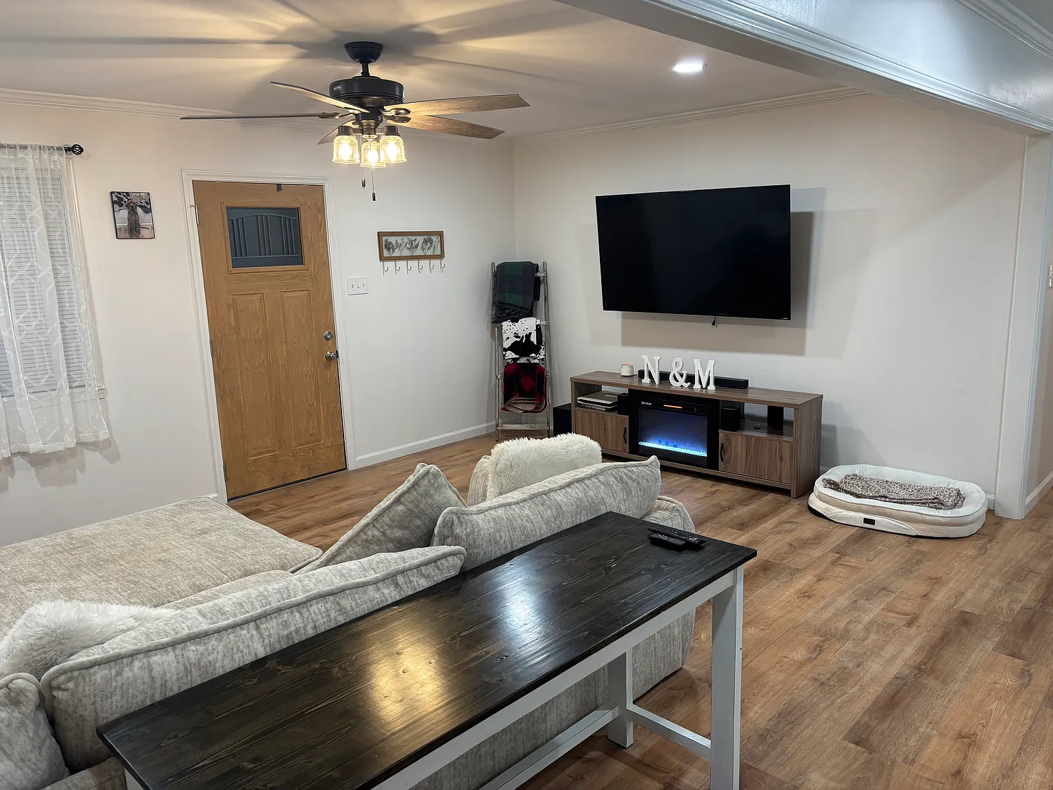 904 W Vine St — Photo 3