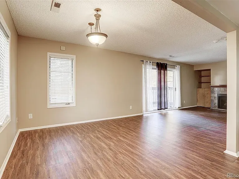 6435 S Dayton St #101 — Photo 18