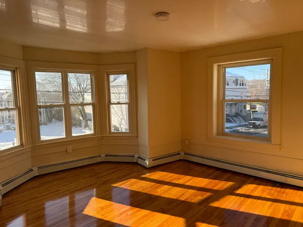 157 Winter St #2, Haverhill, MA 01830