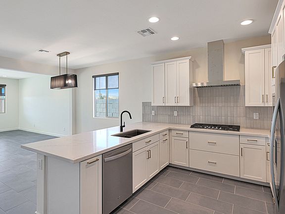 5th image of 17355 W Wood Dr