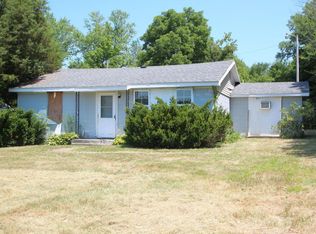 63509 Day Lake Rd, Cassopolis, MI 49031