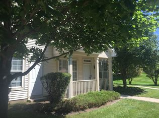 702 Morris Ct, Lakemoor, IL 60051