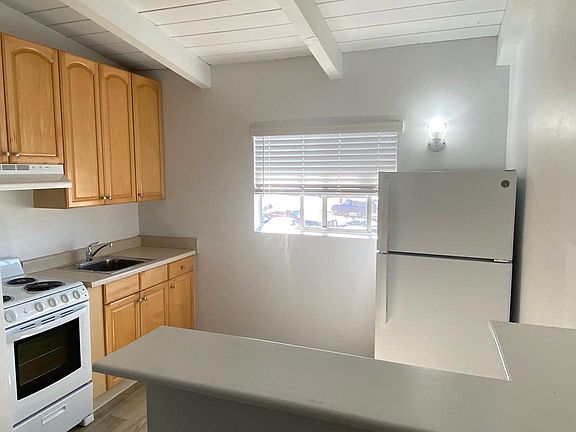 2nd image of 2758 Figueroa Blvd #20