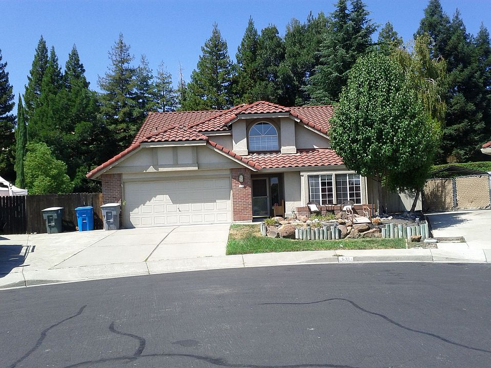 1st image of 630 Harwinton Ct