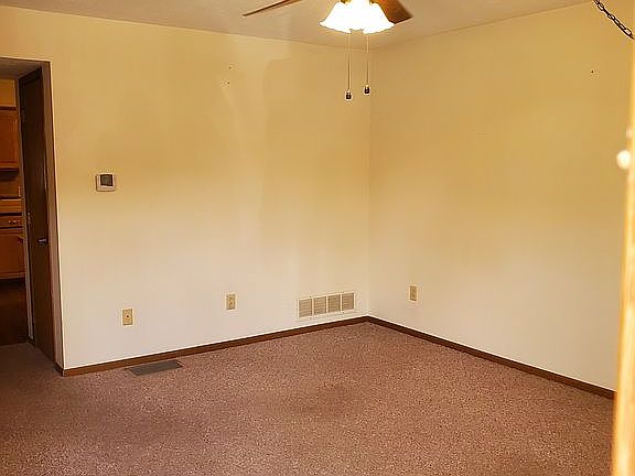 4th image of 601 Palmer Dr