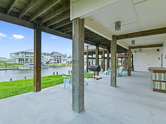 2nd image of 159 Port Royal