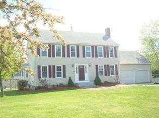 6 Landmark Dr, Methuen, MA 01844