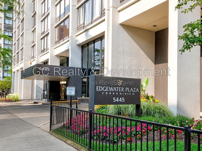 5445 N Sheridan Rd #2810 — Photo 1