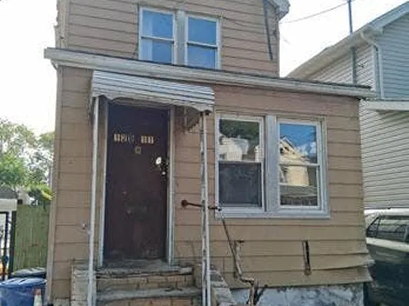 12911 135th Pl, South Ozone Park, NY 11420