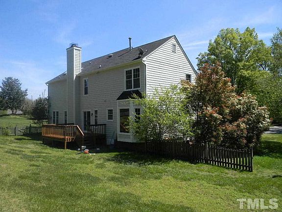 3rd image of 3406 Cottonwood Dr