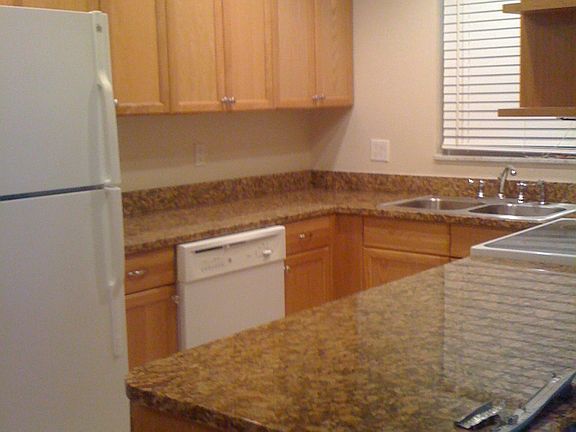 5th image of 1271 NW 13th St APT 458E