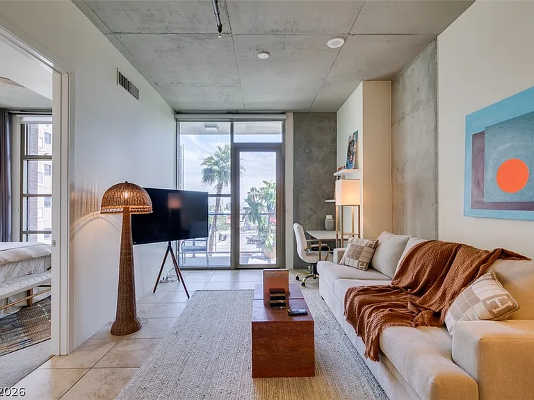 353 Bonneville Ave #343 — Photo 7