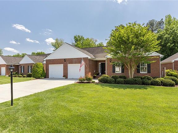 2nd image of 5901 Village Lake Ct
