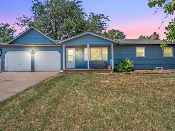 502 Meadowbrook Dr, Newton, KS 67114