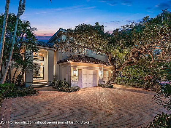 5th image of 708 Ocean Dr