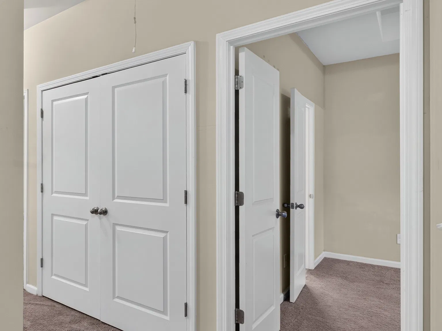 7096 Kingswood Run Dr — Photo 3