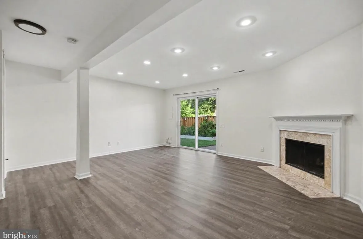 1 bed, $1,600 — Photo 4
