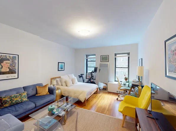 339 East 57th Street image 1 of 7