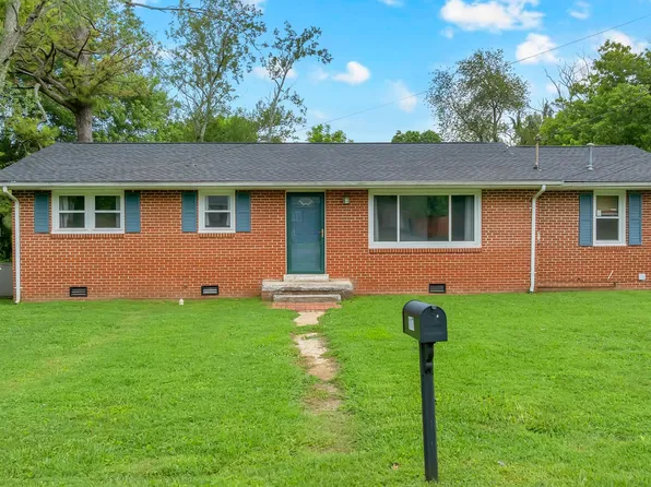 117 Whiteside St, Shelbyville, TN 37160