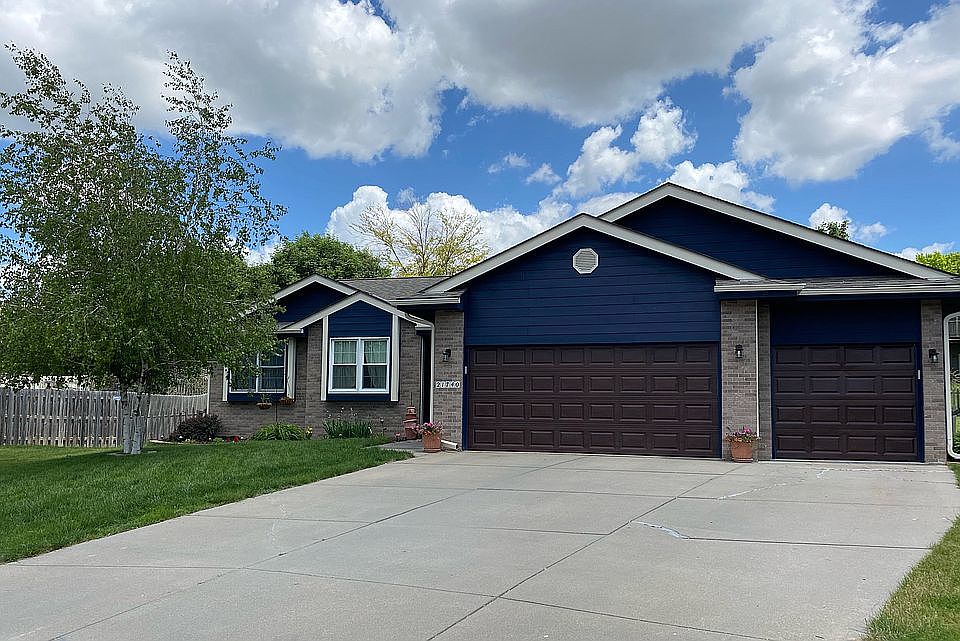 1st image of 21740 Erin Cir
