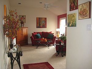 2nd image of 956 N Meadow Cir