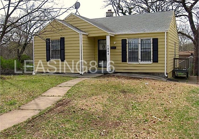 1st image of 7444 Park Ave