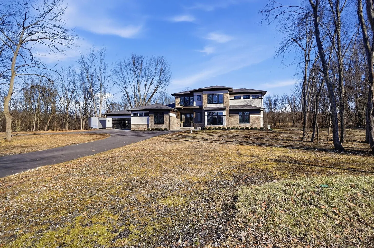 8140 Schleppi Rd photo 1