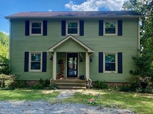 242 Oakdale Dr, Smithville, TN 37166