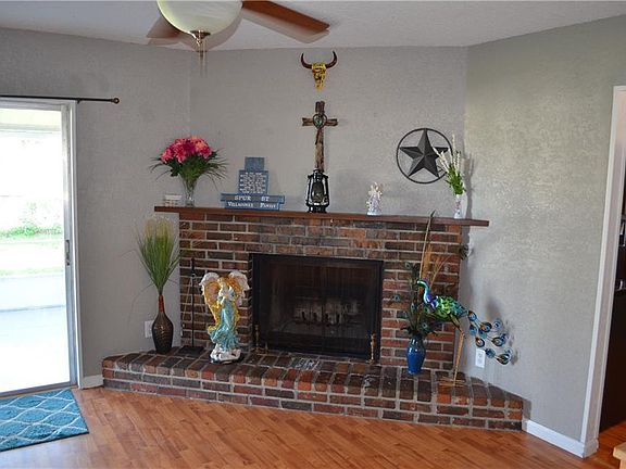 2nd image of 7427 Orange Crest Cir