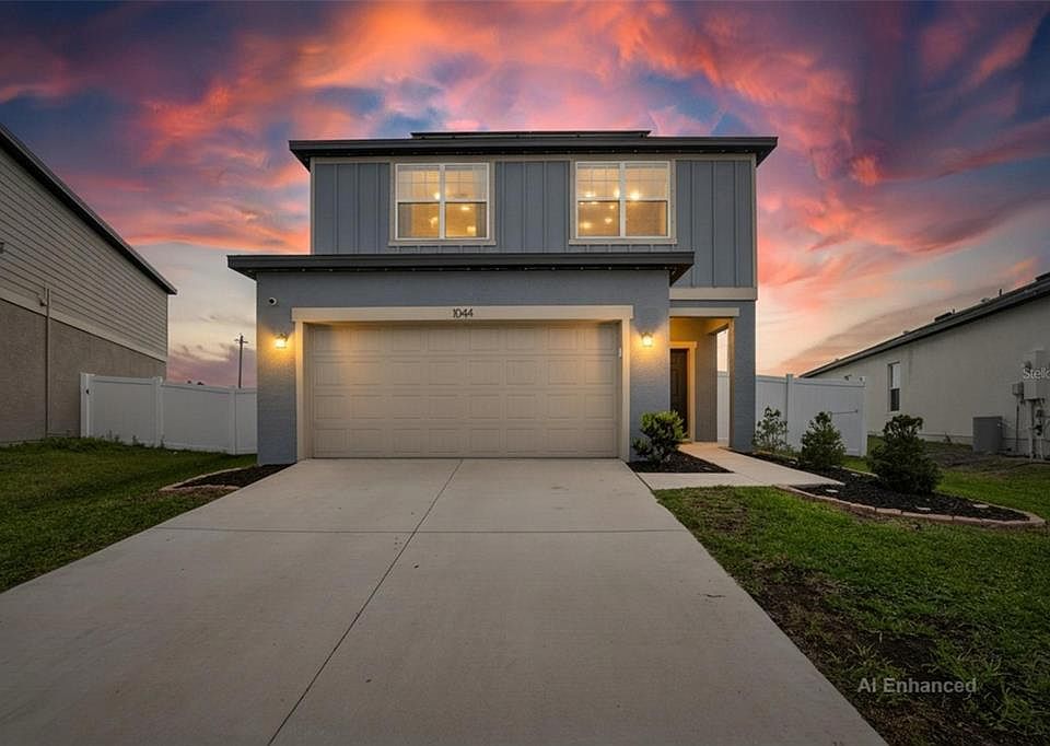 1st image of 1044 Kelly Fern Loop
