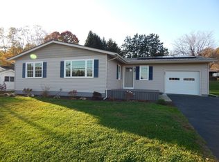 187 Pantry Rd, Hatfield, MA 01038