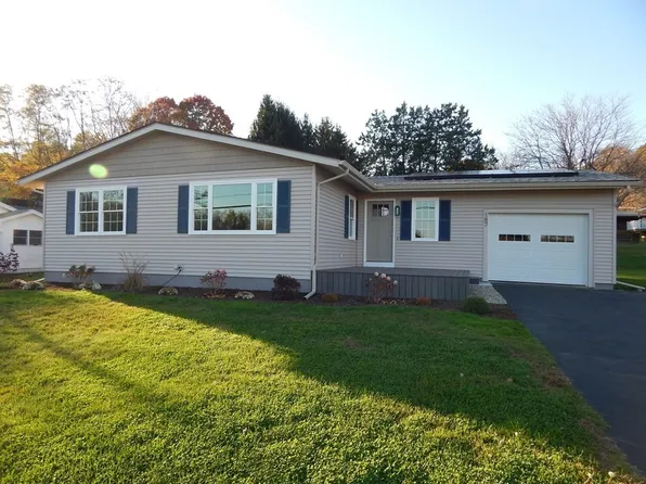 187 Pantry Rd, Hatfield, MA 01038
