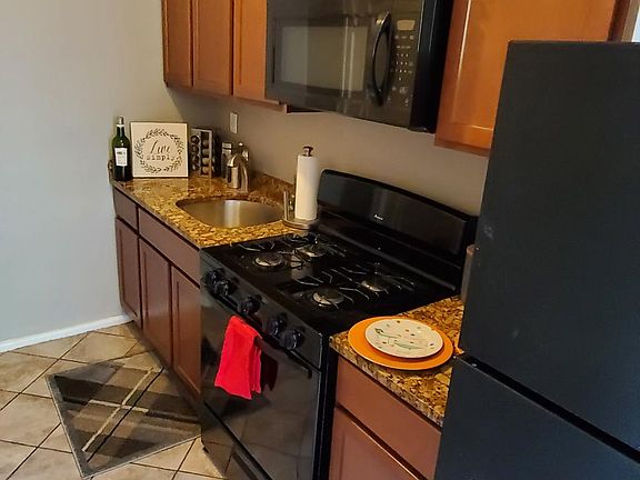 3rd image of 368 N Taylor Ave APT 302