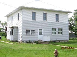 343 E. Street, Wibaux, MT 59353