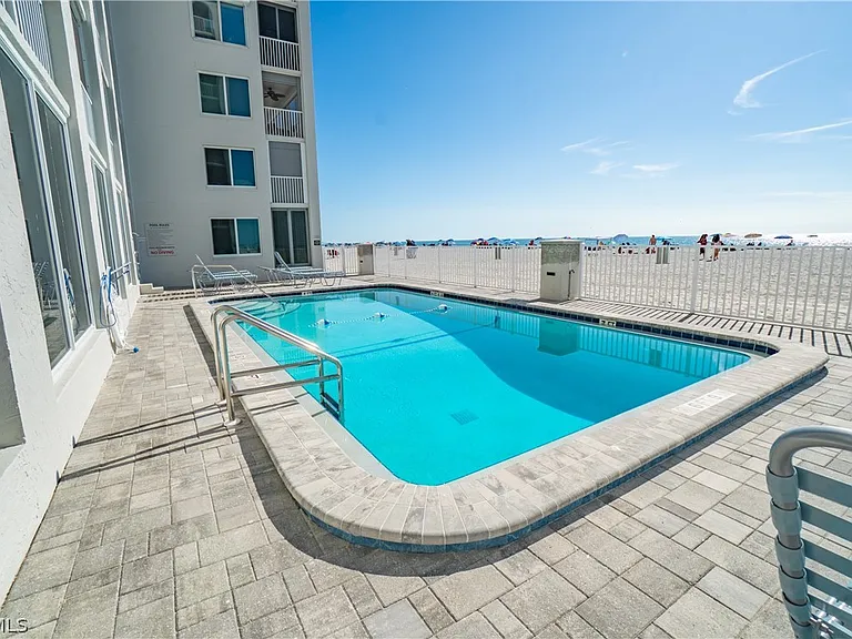 26000 Hickory Blvd #303 — Photo 27